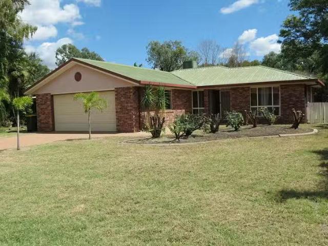 13 Staunton Street, Emerald, QLD 4720
