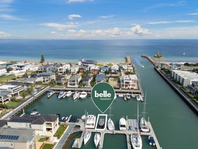13M Freehold Marina Berth in the prized Western Marina