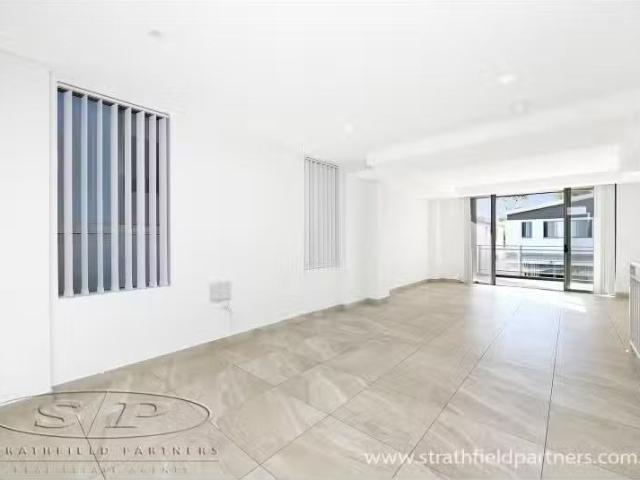 13A Biana Street, Pemulwuy House for rent Listed by John Kara.