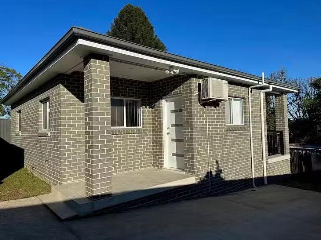 13A Grandview Drive, Campbelltown, NSW 2560