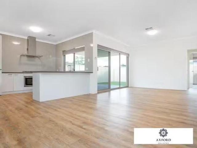 13A Hamersley Avenue, Morley, WA 6062