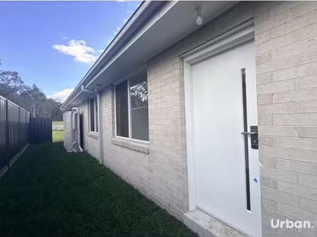 13a Melton Close, Farley House for rent Listed by Bronlyn Dav.