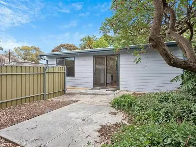 13A Richard Avenue, Hackham, SA 5163