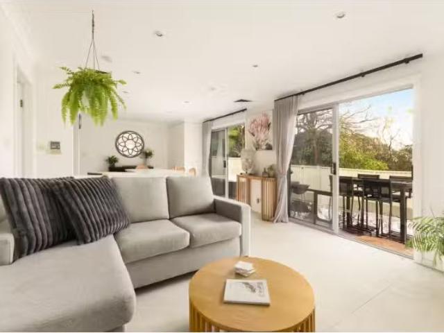 13a Willow Tree Crescent, Belrose Townhouse for rent Listed b.