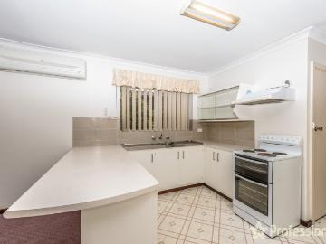 13B Thomas AvenueGeraldton WA 6530, Australia