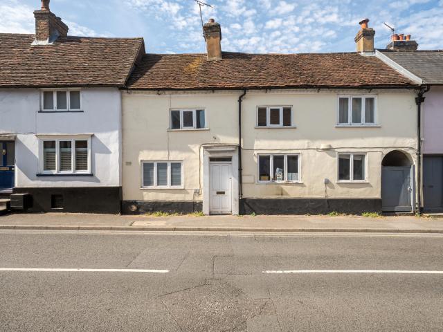 13c Petworth Road Haslemere, Haslemere 1 bedroomProperty for lettings Seymours