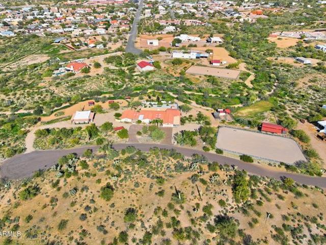10046 E Hummingbird Ln, Gold Canyon, AZ 85118