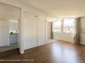 1004 N Magnolia Avenue
