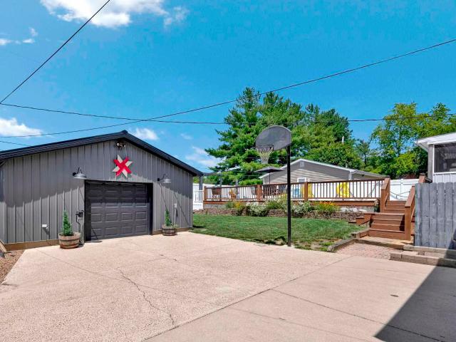 1004 Nicholas Drive