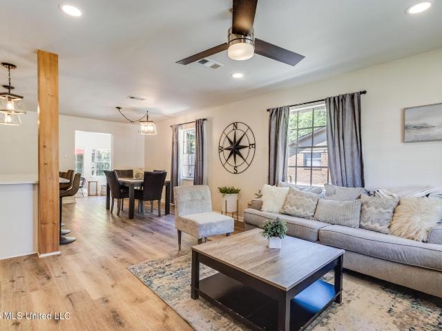 1004 Augustine Drive