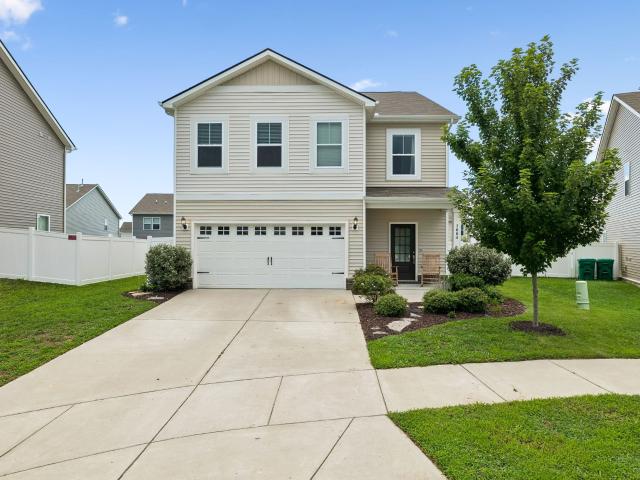 1004 Baltusrol Ln