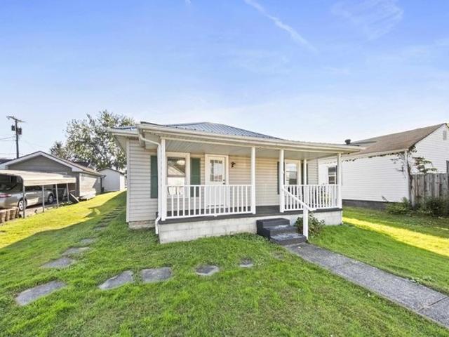 1004 Court St, Worthington, KY 41183