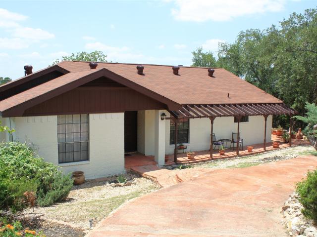1004 Daviot Dr, Briarcliff, TX 78669 | MLS #9798