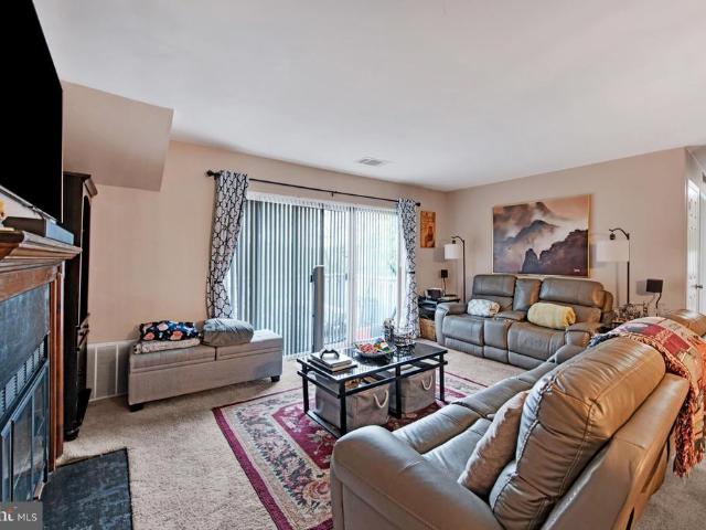 1004 Dogwood Court
