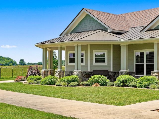 1004 Dry Creek Rd