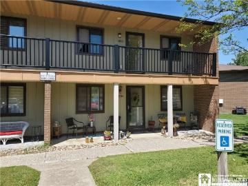 1004 Edgewater Drive