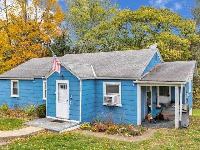 1004 Gringo Rd, Aliquippa, PA 15001 | MLS #1744