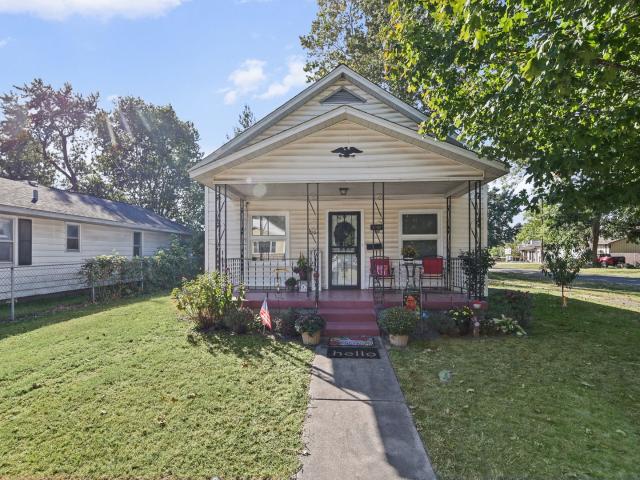 1004 Hester Avenue