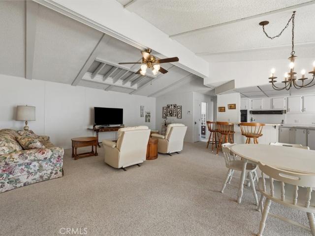 1004 Kerry Drive 71