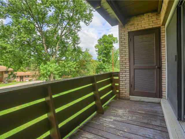 1004 Sanlin Drive