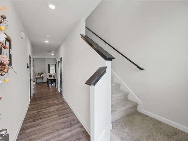 1005 N 2nd Avenue NW 6