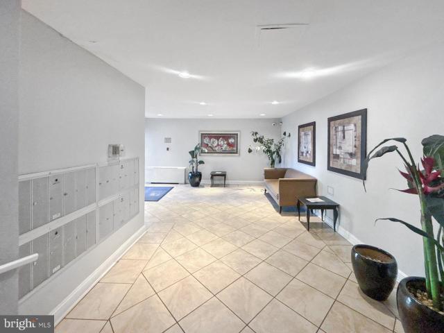 1005 Chillum Rd, Unit 317, Hyattsville, MD 20782 | MLS #MDPG2181