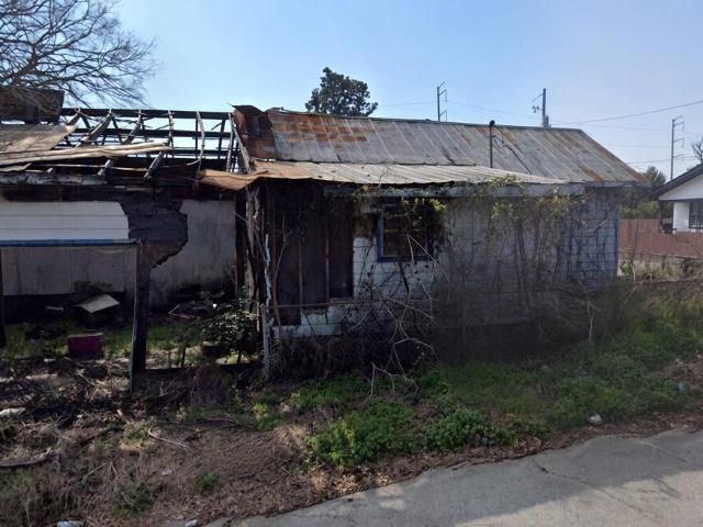 1005 Kent Street