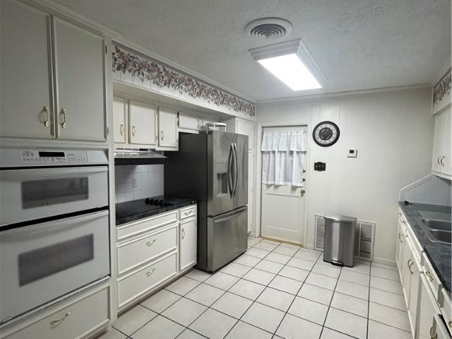 1005 Loma St, Alice, TX 78332 | MLS #472335