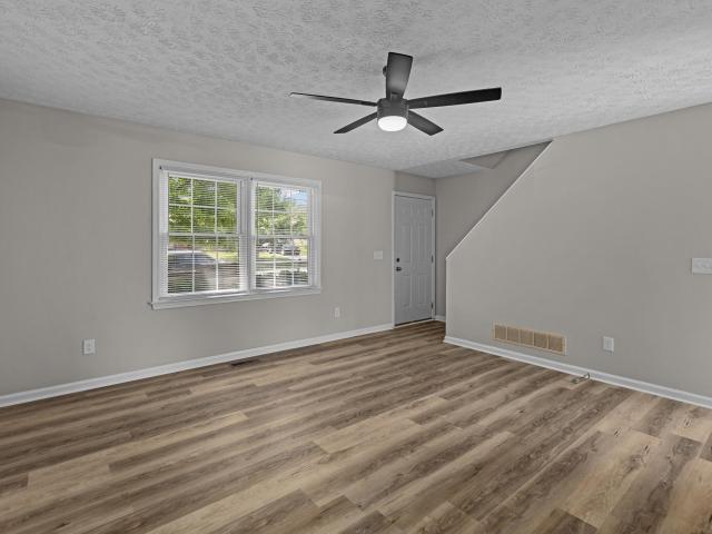 1005 Quarter Mile Way