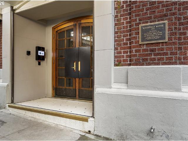 1005 sw park ave # 501