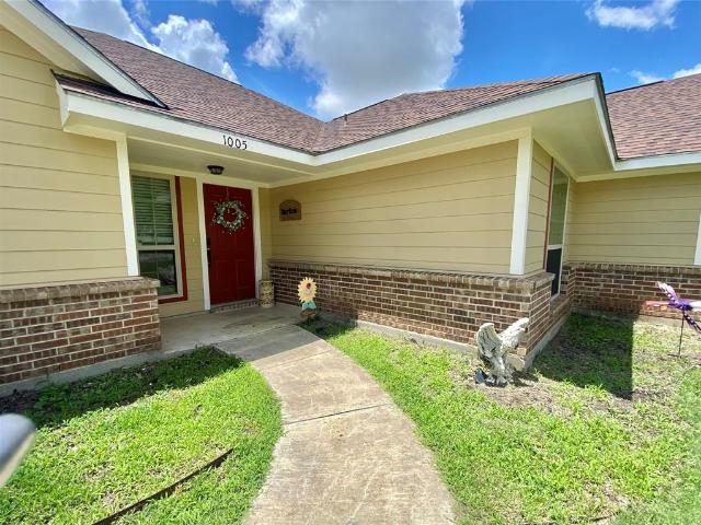 1005 Terrace Drive