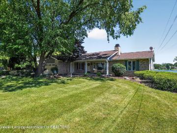 1005 W Geneva Drive