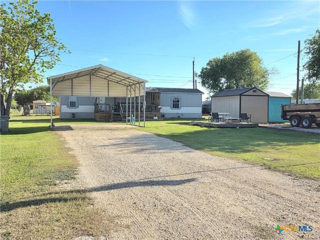 1005 W Houston Ave, Seadrift, TX 77983 | MLS #609802
