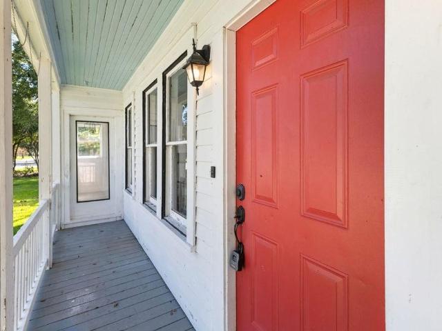 1005 W Orange