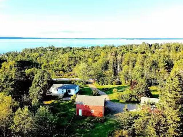 1005 West Halls Harbour Road, Halls Harbour, NS, B0P 1J0 hou.