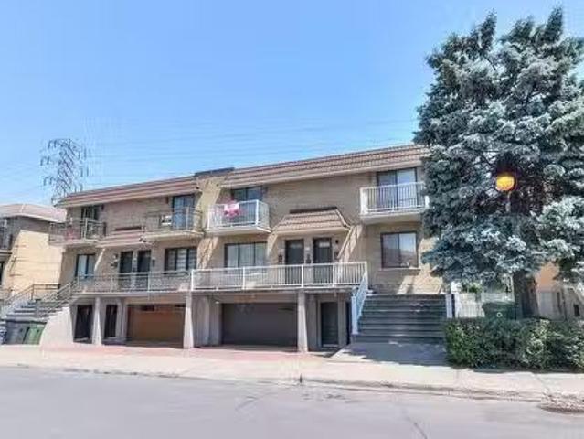 10061 Rue Jules Crépeau, Montréal Ahuntsic Cartierville, QC.