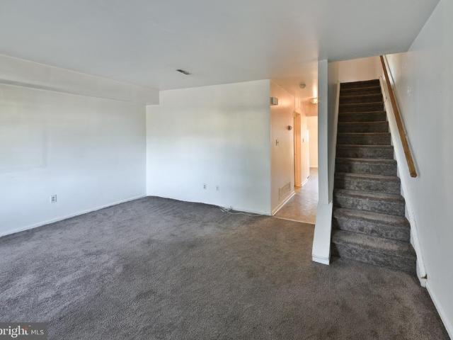 1006 N York Road # L 10