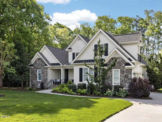 1006 Canterbury Court
