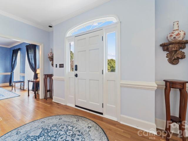 1006 Chelsea Place