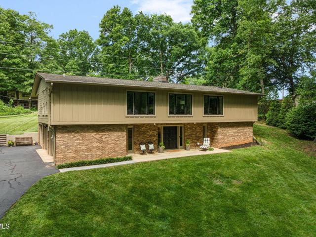 1006 Friar Tuck Road
