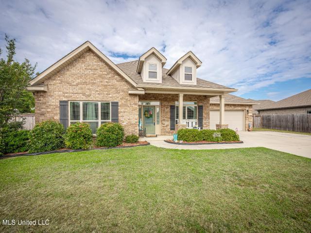 1006 Prairiegrass Court