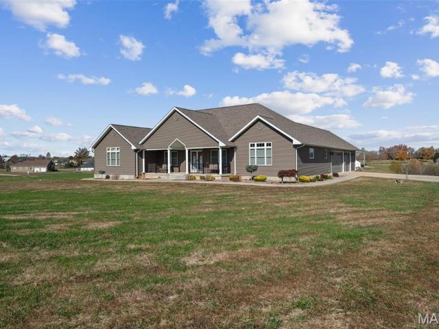 1006 Stone Creek Rd, Farmington, MO 63640 | MLS #25071