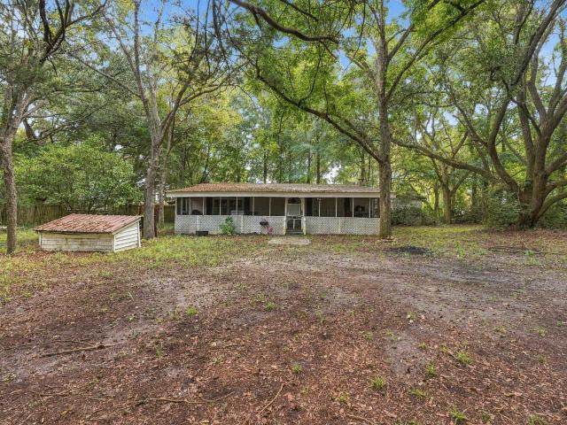 1006 Vermillion Dr