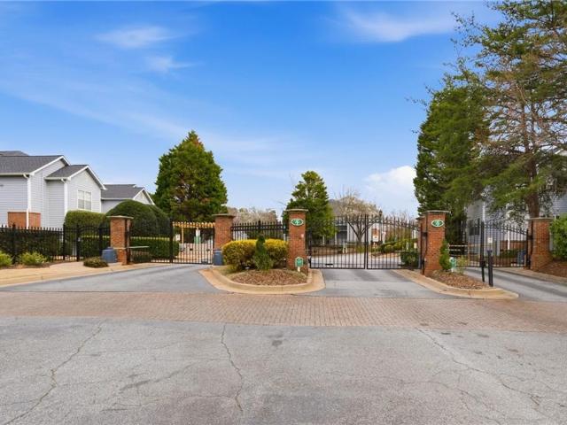 1006 Vinings Forest Lane SE BLDG #10