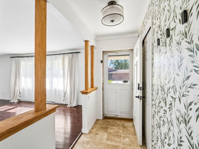 1006 Wisteria Ln