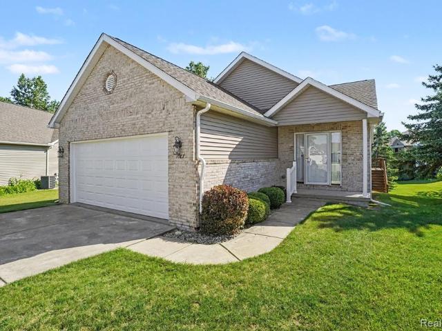 1007 Foxglove Lane