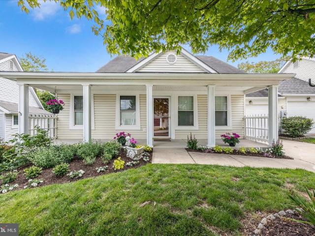 1007 Parade Lane