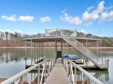 1007 Summer Place