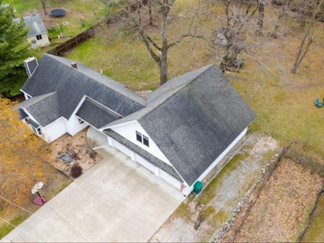 1007 W 1st Street