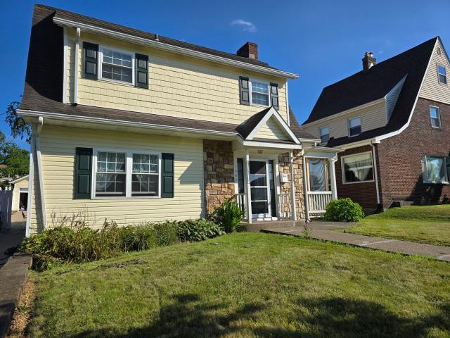1008 Manor Rd